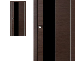 Межкомнатная дверь Profil Doors экошпон серия Z 5Z Венге Кроскут полотно со стеклом Черный лак (кромка с 2-х сторон хром Eclipse)