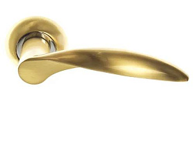 Межкомнатная дверная ручка Rossi DIANA LD 20-1 SG/CP Золото матовое