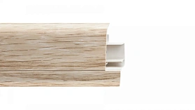 Напольный плинтус Arbiton Indo (пластиковый с кабель-каналом) 49 Дуб Арден 70х26мм, 1 м.п.